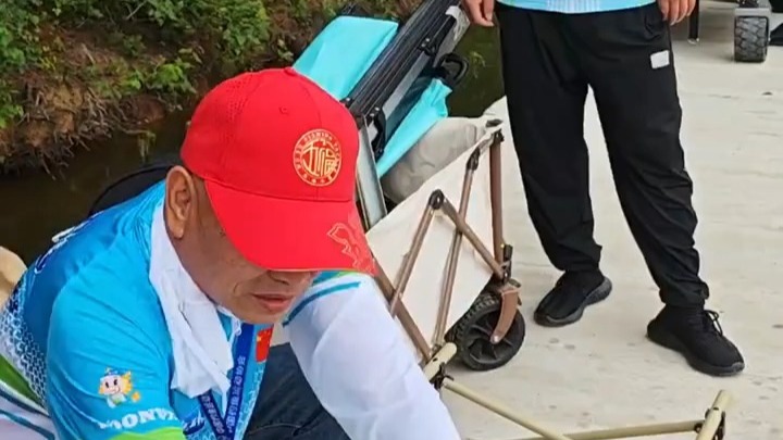 关于卡尔蒂斯攻防火力全开，防守迎挑战的信息
