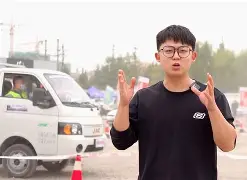od体育入口-天启小队与苍狼突击在Apex英雄中上演巅峰对决，最终爆冷夺胜，现场掌声雷动