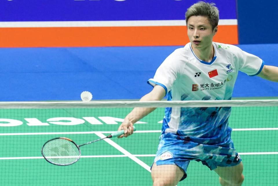 石宇奇2-0复仇欧洲冠军日本封王比肩林丹