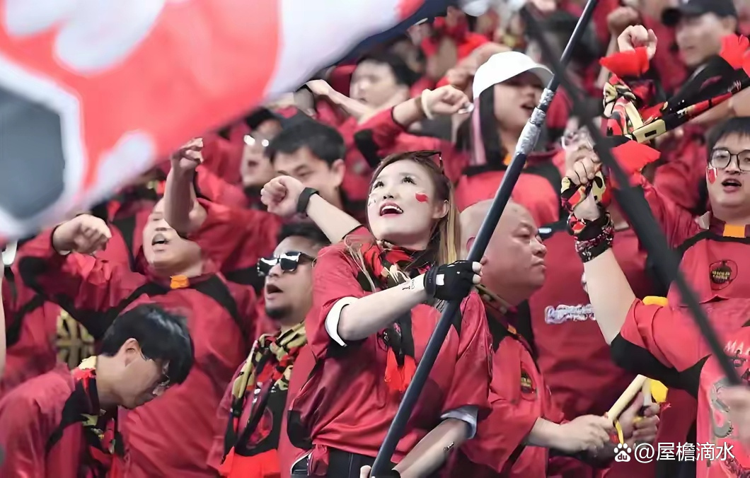 关于3-1！中国女足太强，冲击东亚冠军，宋凯督战，直播引热议的信息