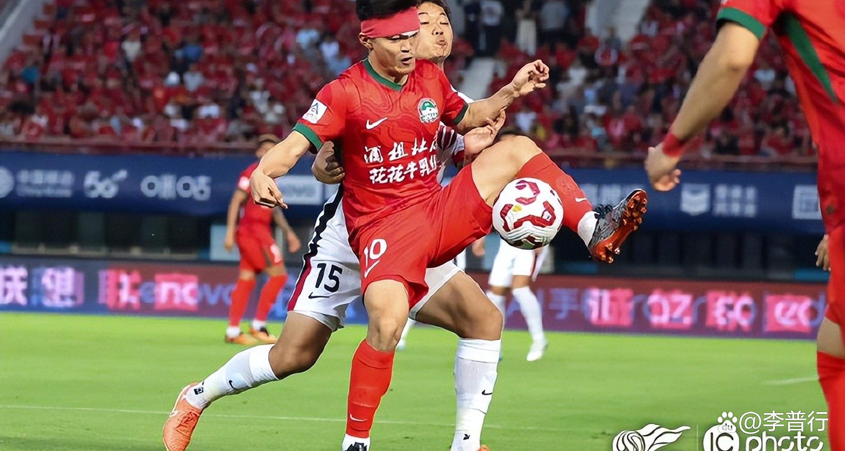 郑州女足决胜力战!奋勇拼搏追求胜利