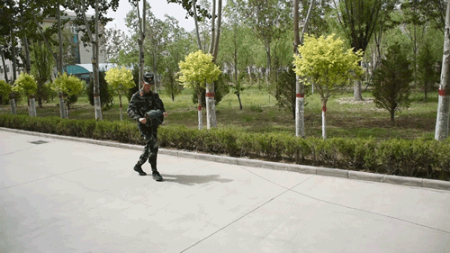 奥格斯堡再次豪取三分，稳固前进步伐